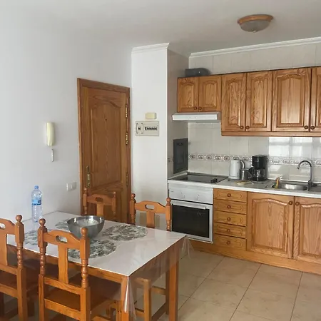 Amsterdam Lovely * 그란 타라할